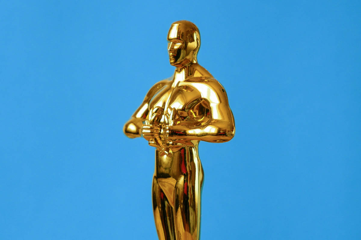 Киноакадемия Оскар. Статуя Бога Оскара. Статуя Оскара из шаров. Золотой Оскар рыба. Awards quiz